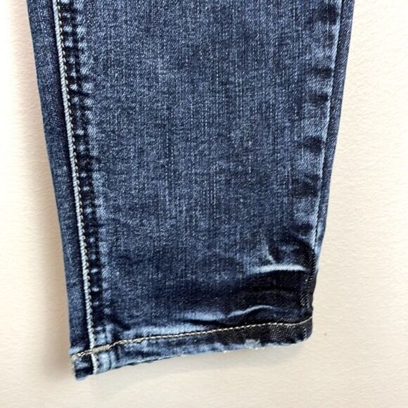 Silver Jeans.  The Elyse Skinny Jean. Size 27. - Picture 6 of 16